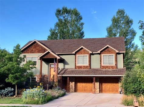 The Rent Zestimate for this Single Family is 4,340mo, which has increased by 341mo in the. . Zillow glenwood springs co